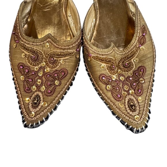 Vintage Bolaro Beaded Genie Slip-On Shoes — Size 9 - Picture 2 of 5